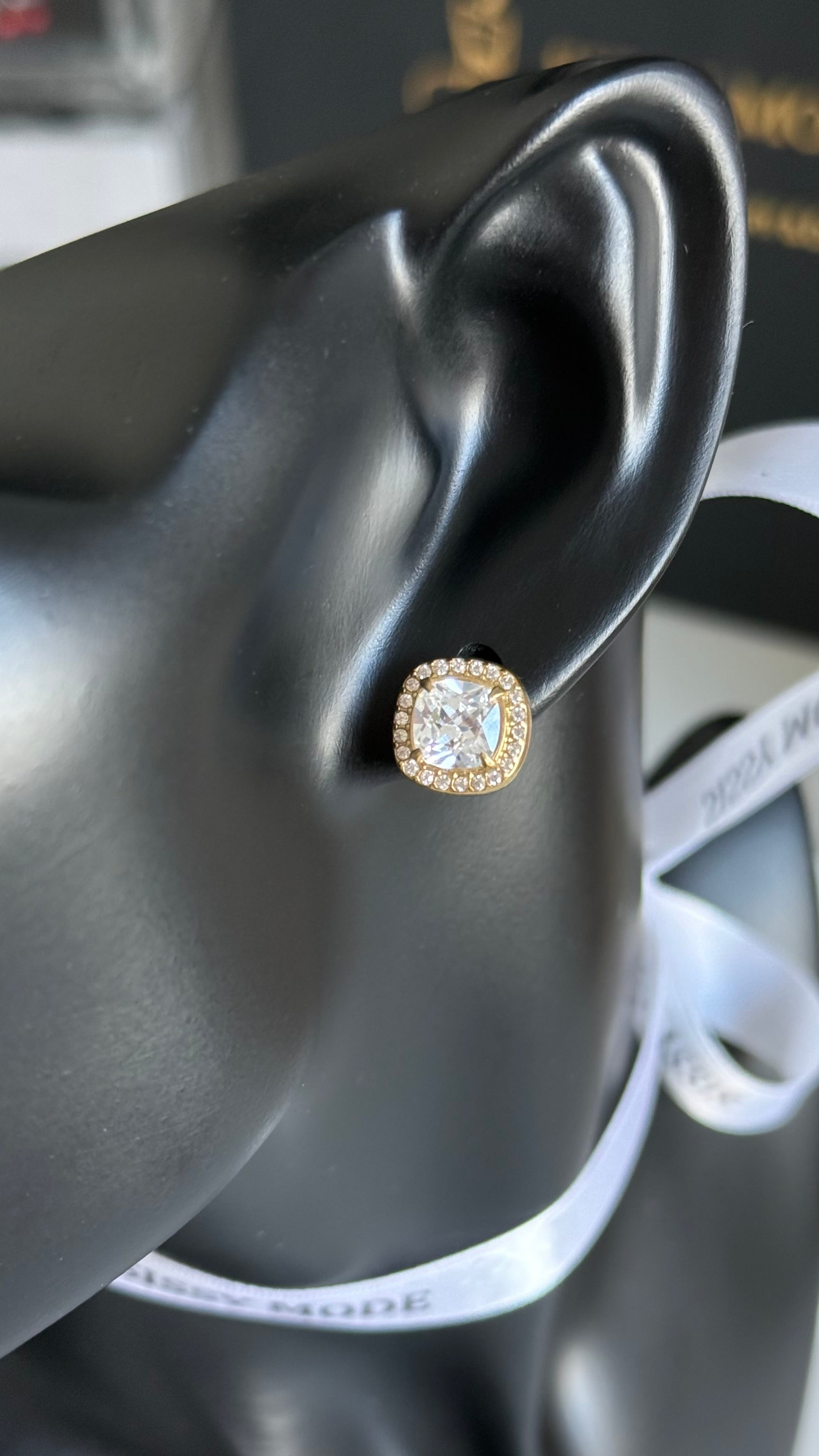 Boucles d’oreilles Diana