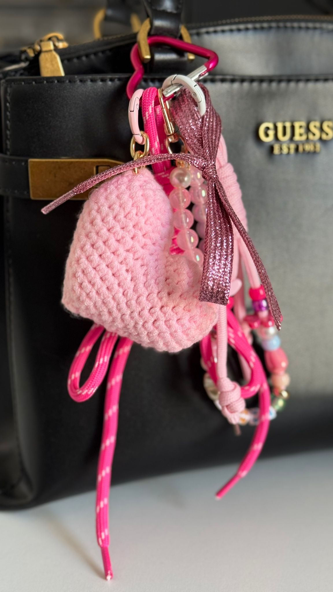 Bijou de sac Cœur Rose – Édition douce & girly