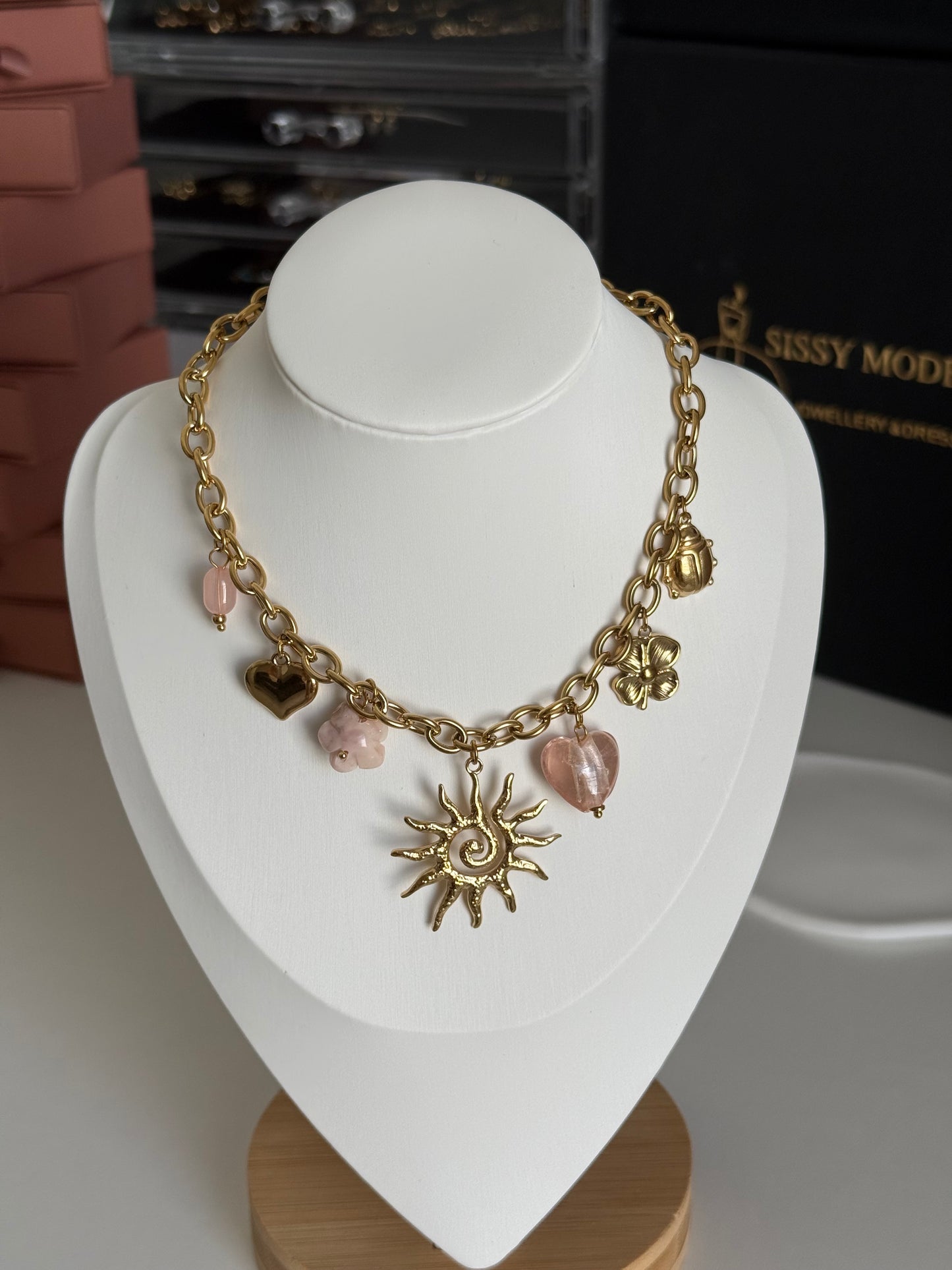 Collier Silly